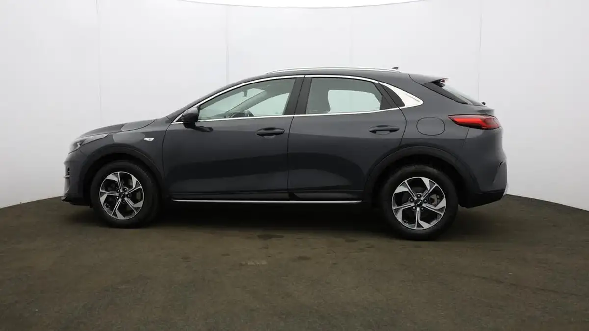 2022-kia-xceed-10-t-gdi-2-big-69