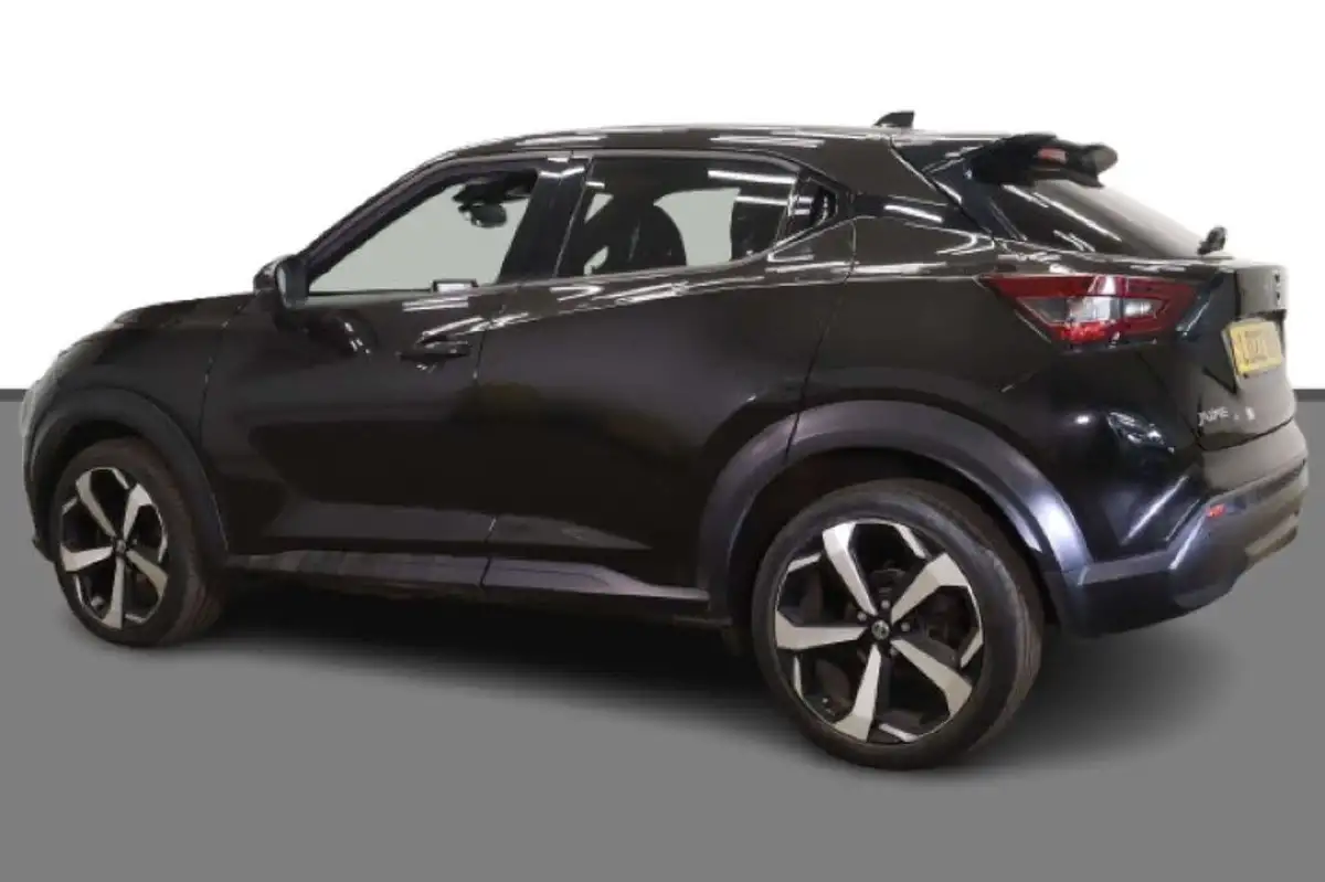 2022-nissan-juke-10-dig-t-tekna-dct-big-5