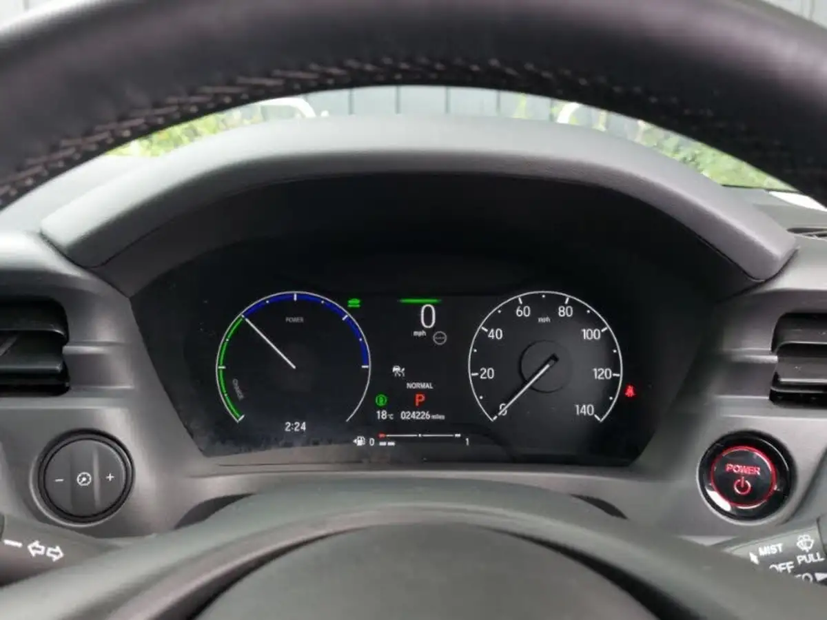 2022-honda-hr-v-15-i-mmd-advance-big-18