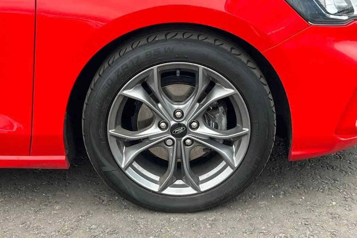 2021-ford-focus-10t-st-line-edition-125ps-hatchback-big-7