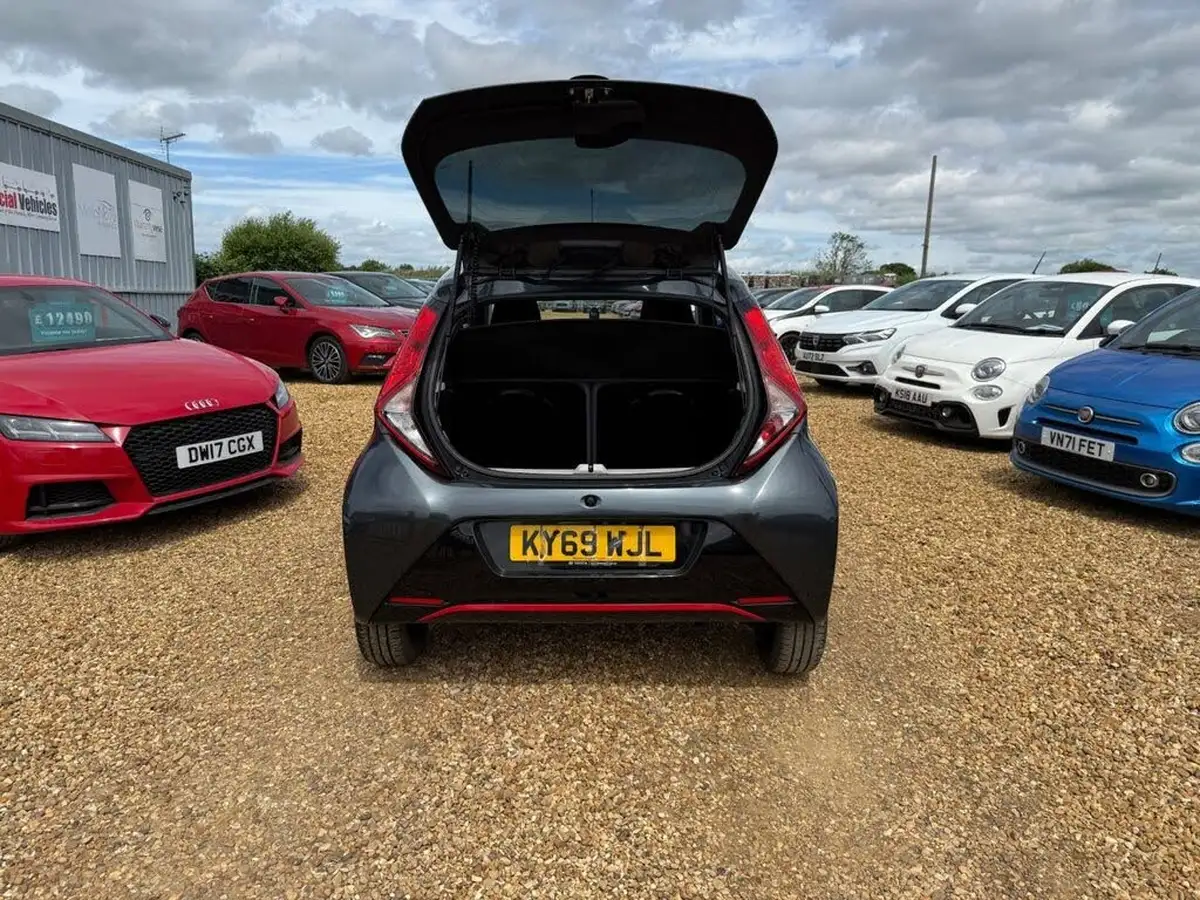 2019-toyota-aygo-10-vvt-i-x-trend-big-10