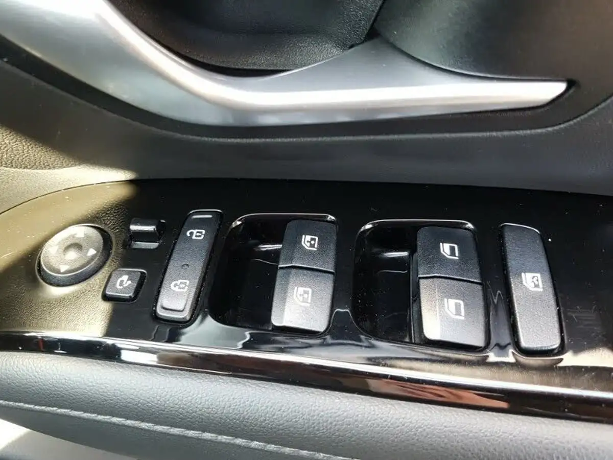 2023-hyundai-tucson-16-t-gdi-se-connect-150ps-big-18