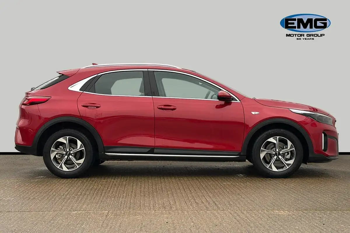 2024-kia-xceed-15-t-gdi-2-138bhp-big-3