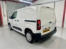 2019-vauxhall-combo-15cdti-edition-2000-75pseu6d-t-panel-small-3