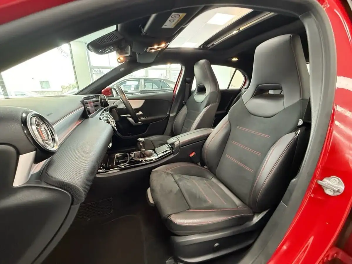 2019-mercedes-benz-a-class-13-a200-amg-line-premium-plus-hatchback-5d-big-17