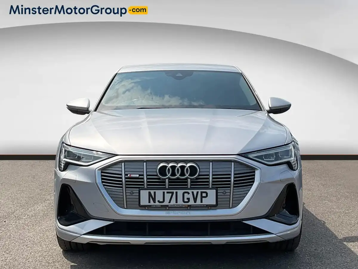 2021-audi-e-tron-55e-s-line-sportback-big-4
