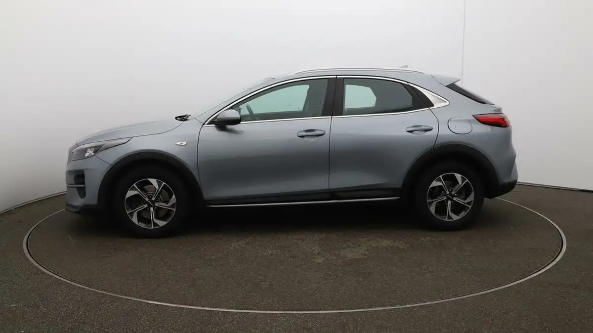 2022-kia-xceed-10-t-gdi-2-big-65