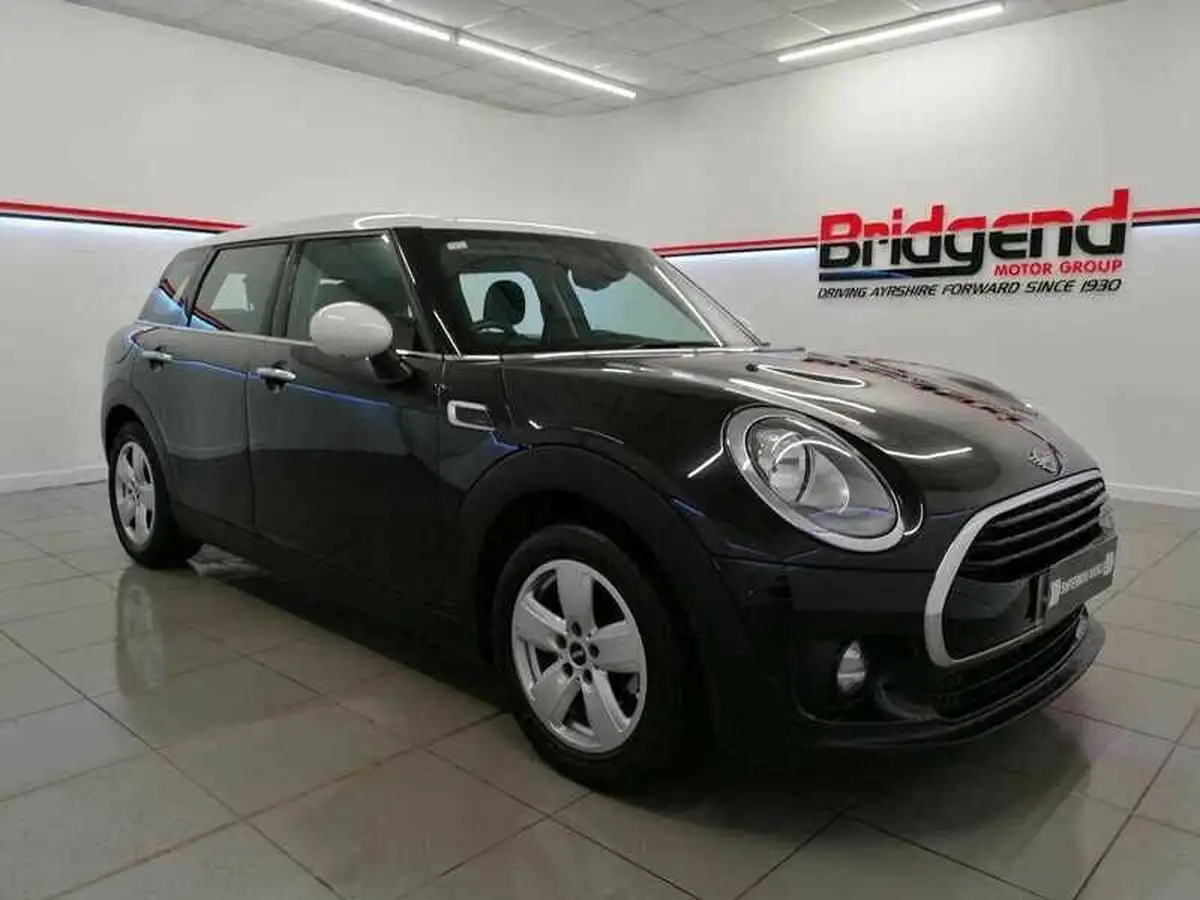 2018-mini-clubman-15-cooper-big-0