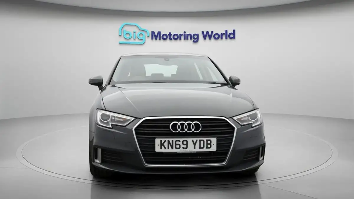 2019-audi-a3-20-35-tdi-sportback-5d-s-tronic-big-2