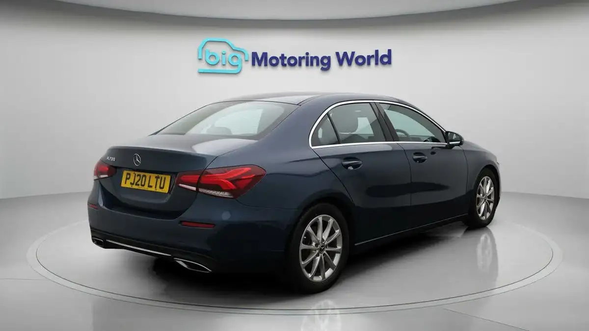 2020-mercedes-benz-a-class-13-a200-sport-executive-saloon-4d-7g-dct-big-7
