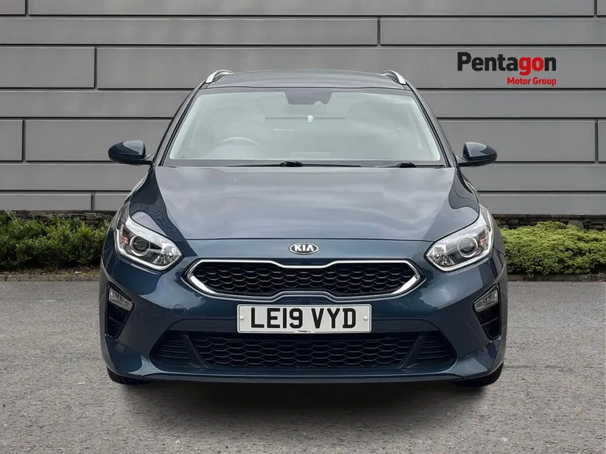 2019-kia-ceed-10-t-gdi-3-sportswagon-big-15