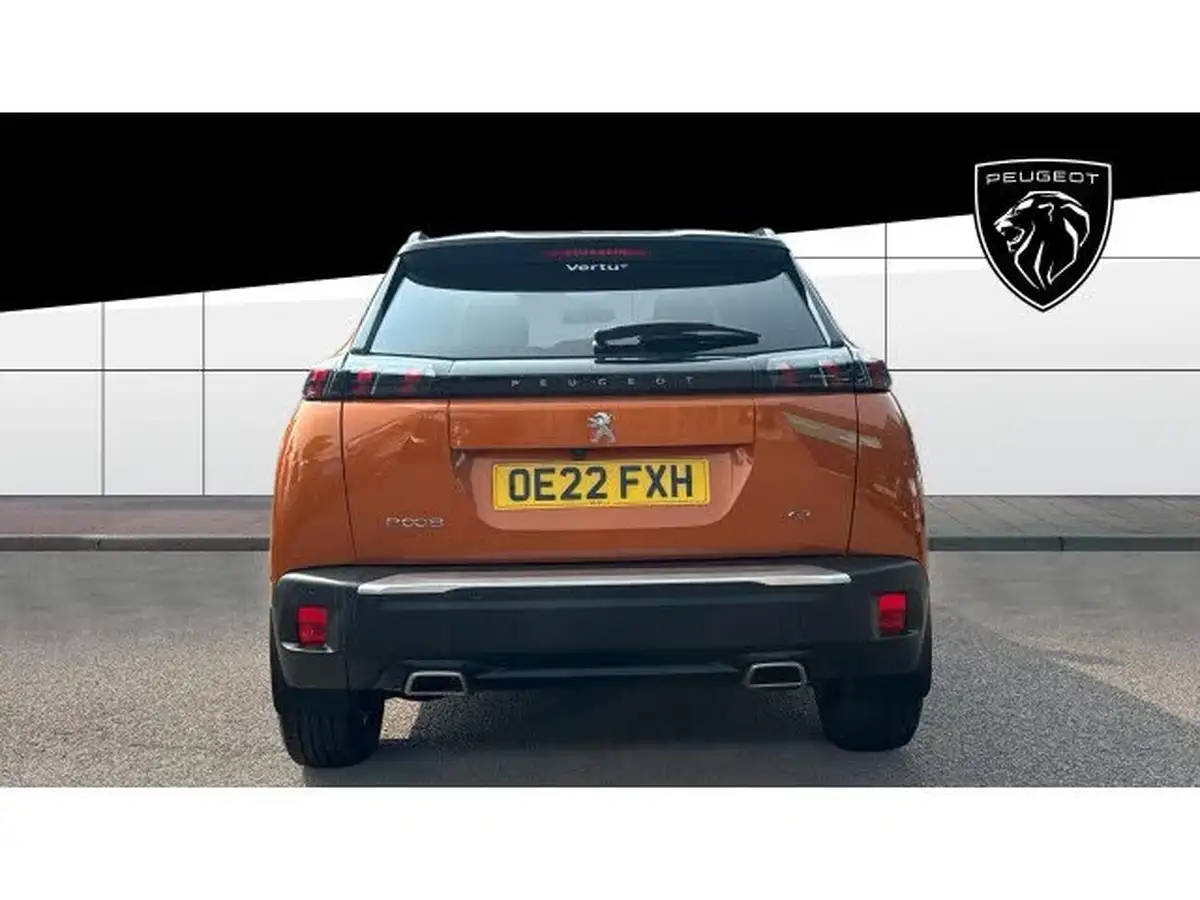 2022-peugeot-2008-suv-12-puretech-gt-big-5