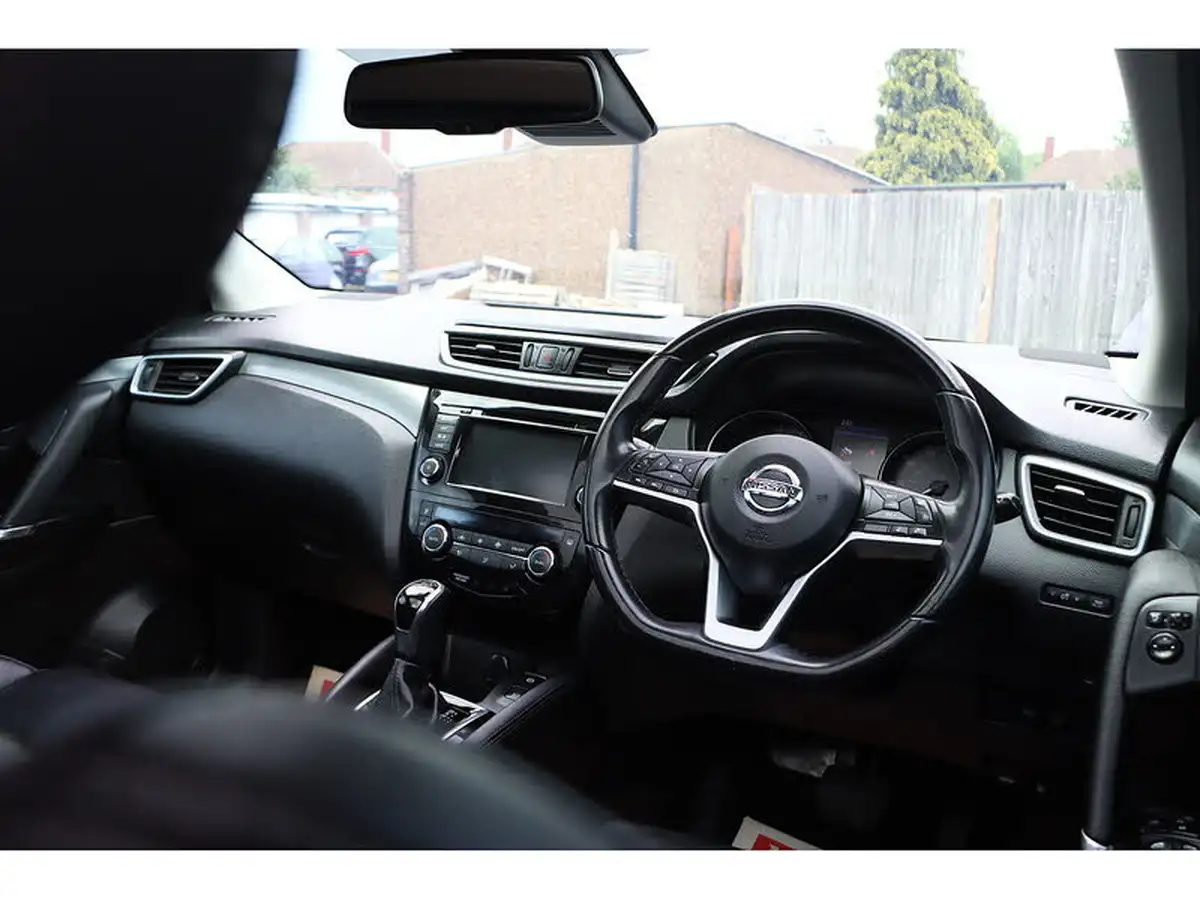2021-nissan-qashqai-13-dig-t-n-motion-160ps-auto-big-26