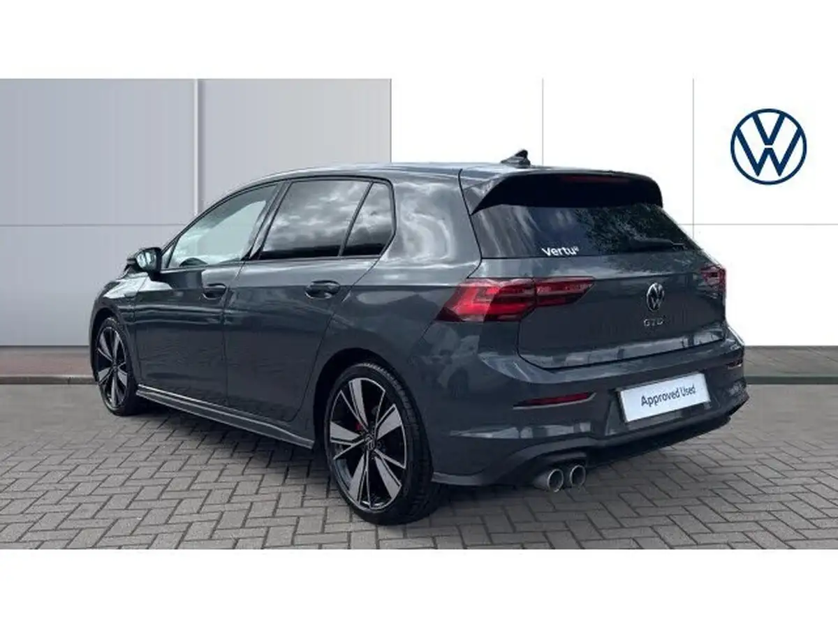 2022-volkswagen-golf-20tdi-gtd-big-2