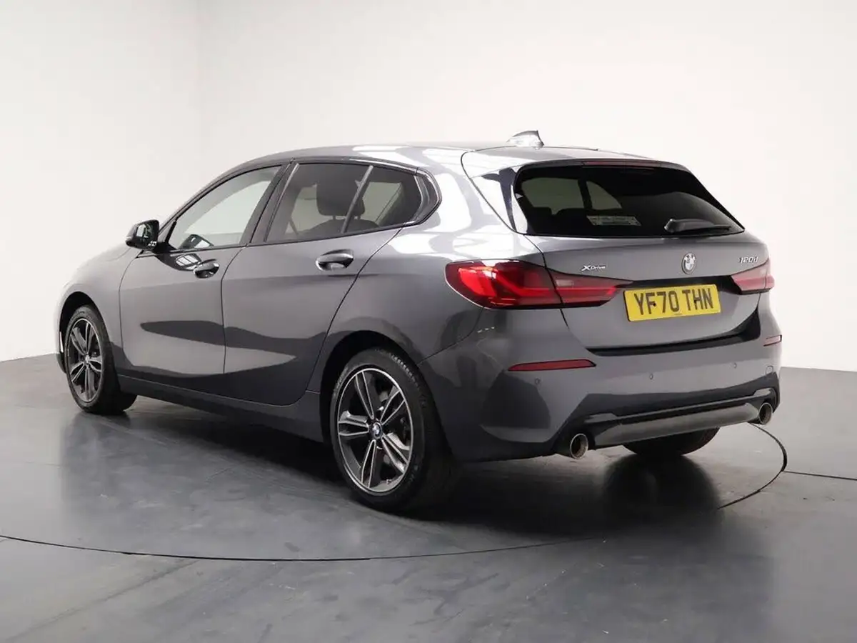 2020-bmw-1-series-big-6