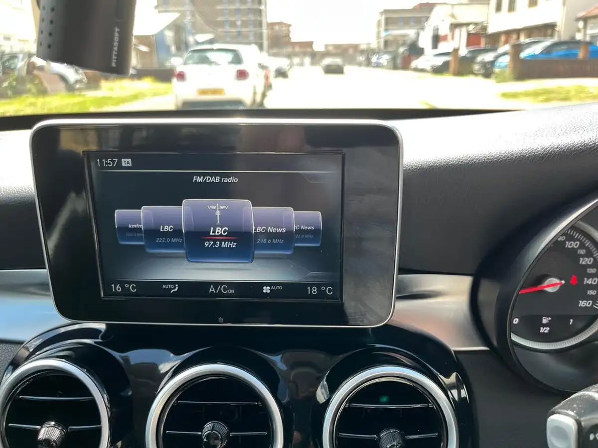 2015-mercedes-benz-c-class-20-c200-se-184ps-executivess-estate-5d-7g-tronic-plus-big-55