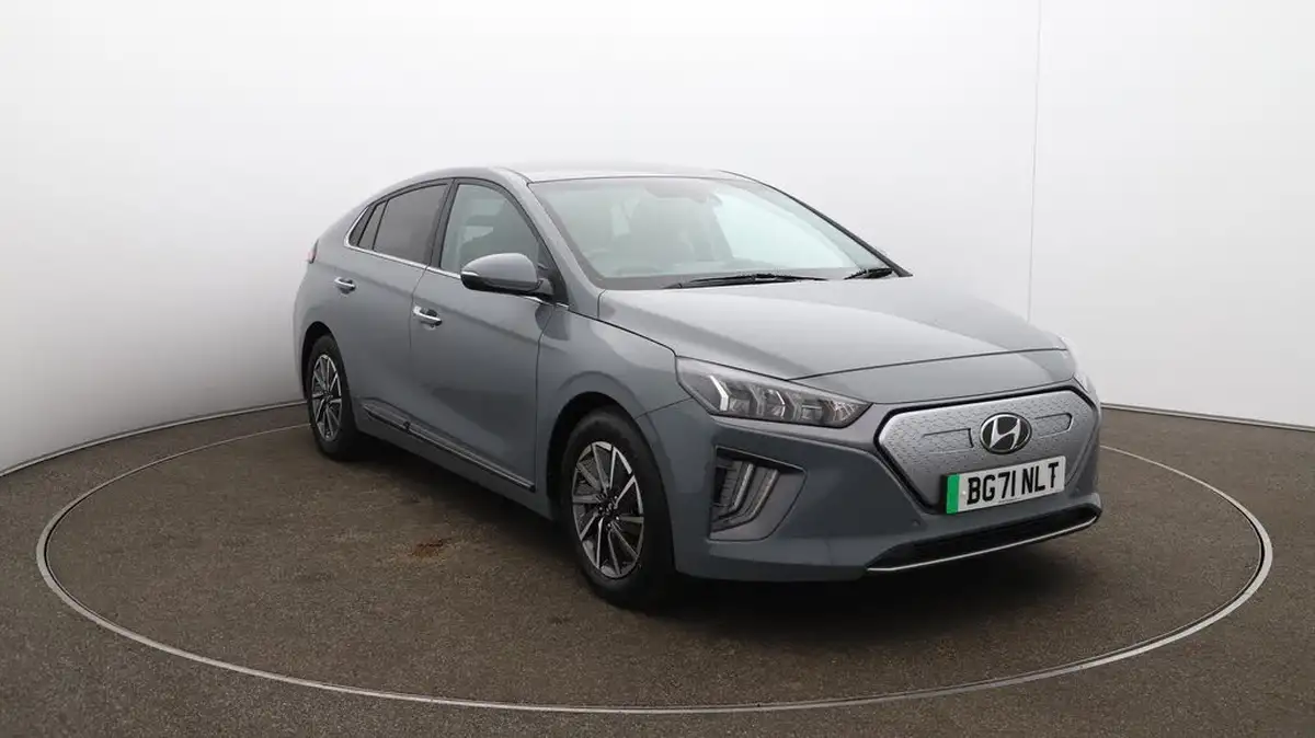 2021-hyundai-ioniq-e-premium-electric-100kw-big-37