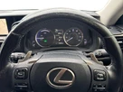 2017-lexus-is-300h-25-advance-small-12