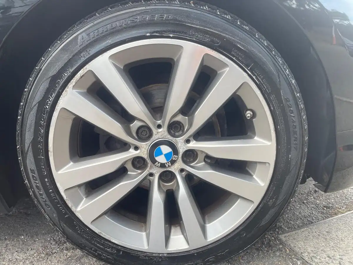 2016-bmw-1-series-15-118i-sport-5d-big-32