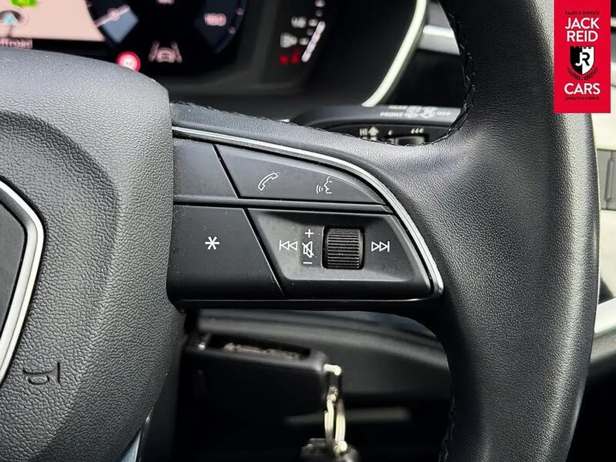2021-audi-q3-20-35-tdi-sportback-big-13