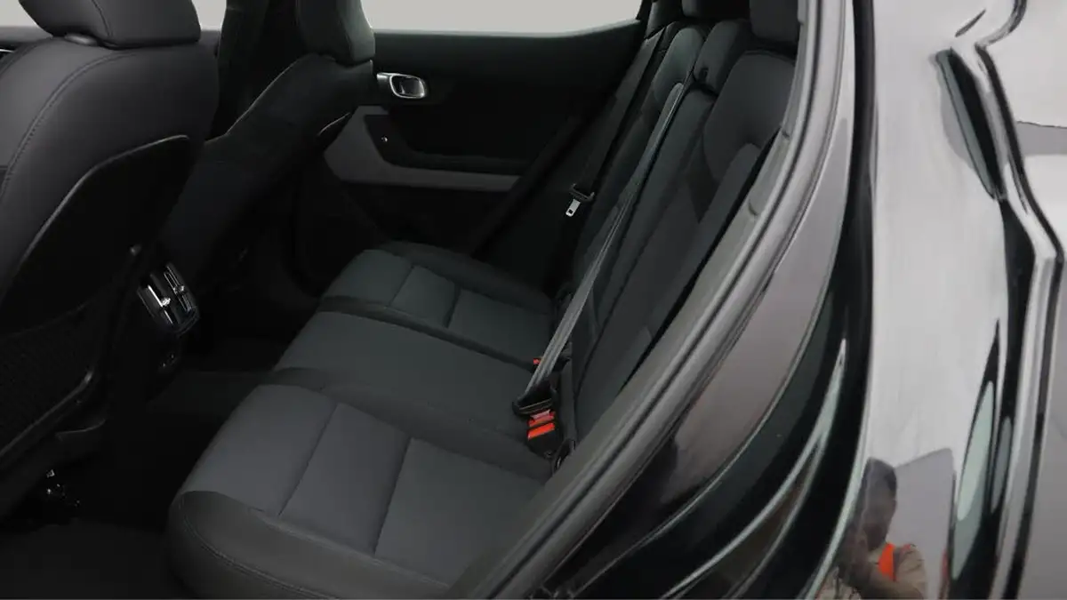 2022-polestar-polestar-2-e-ps2-170kw-long-single-plus-big-24