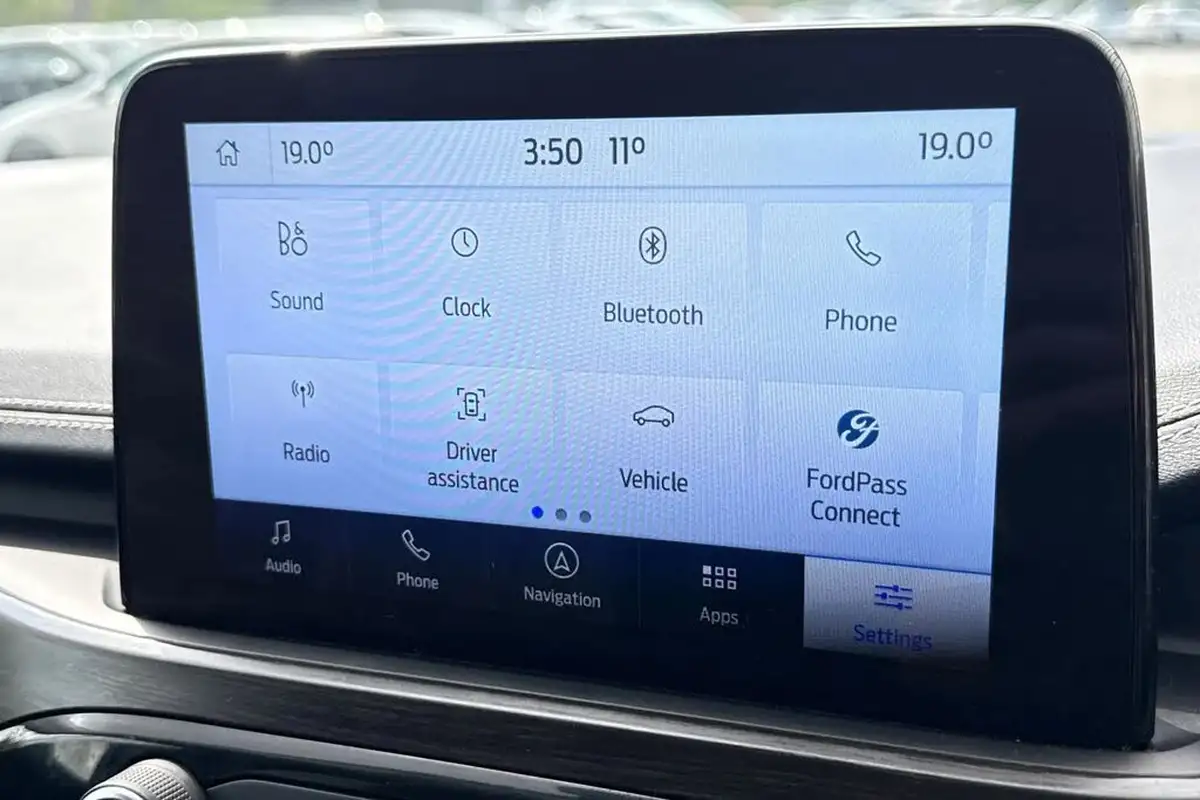 2022-ford-kuga-25t-vignale-190ps-fhev-big-44