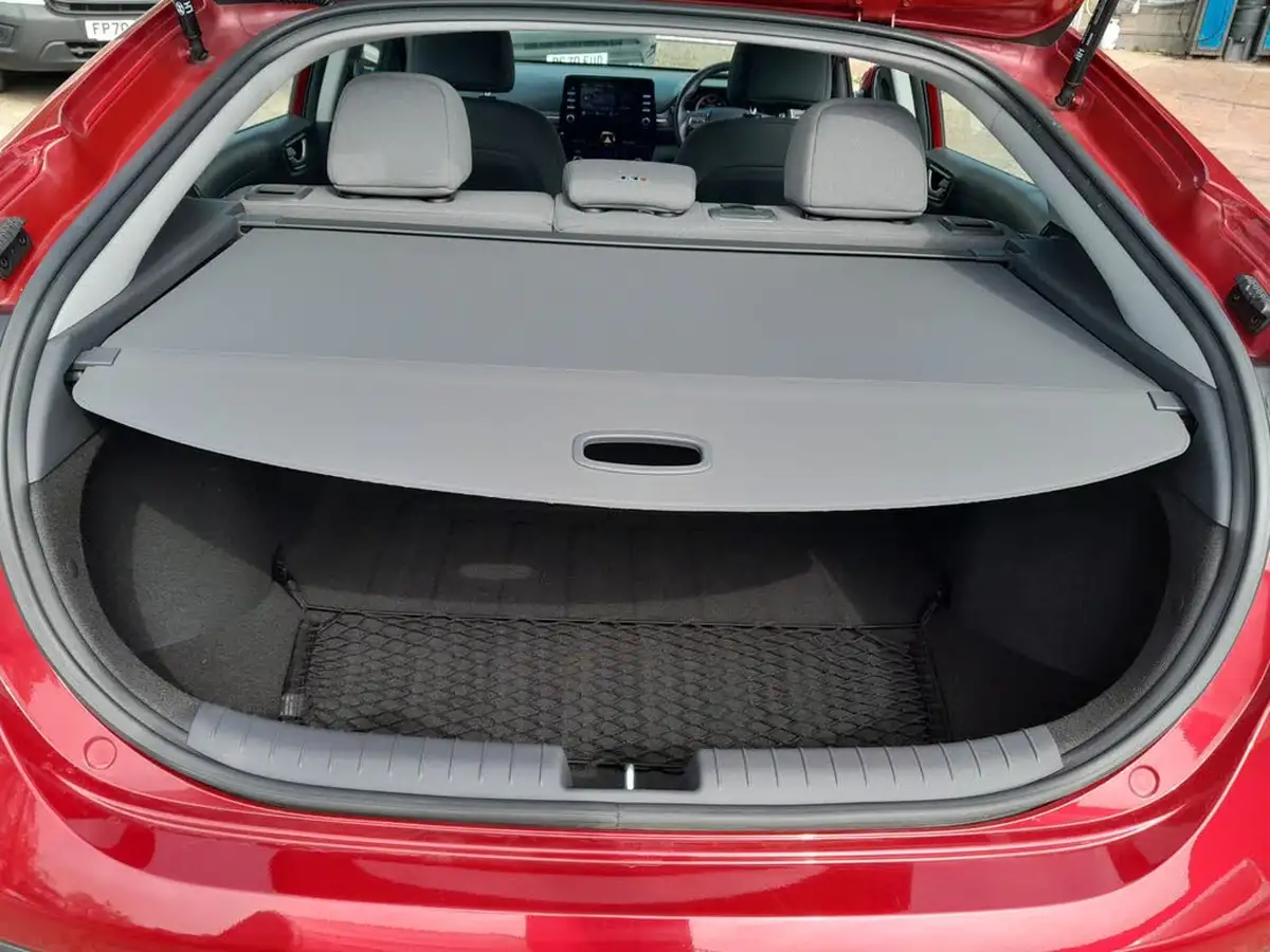 2022-hyundai-ioniq-16-gdi-premium-se-hybrid-big-11
