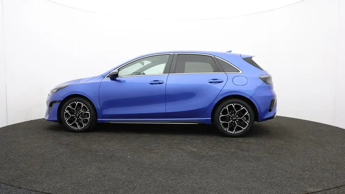 2022-kia-ceed-15-t-gdi-gt-line-big-73