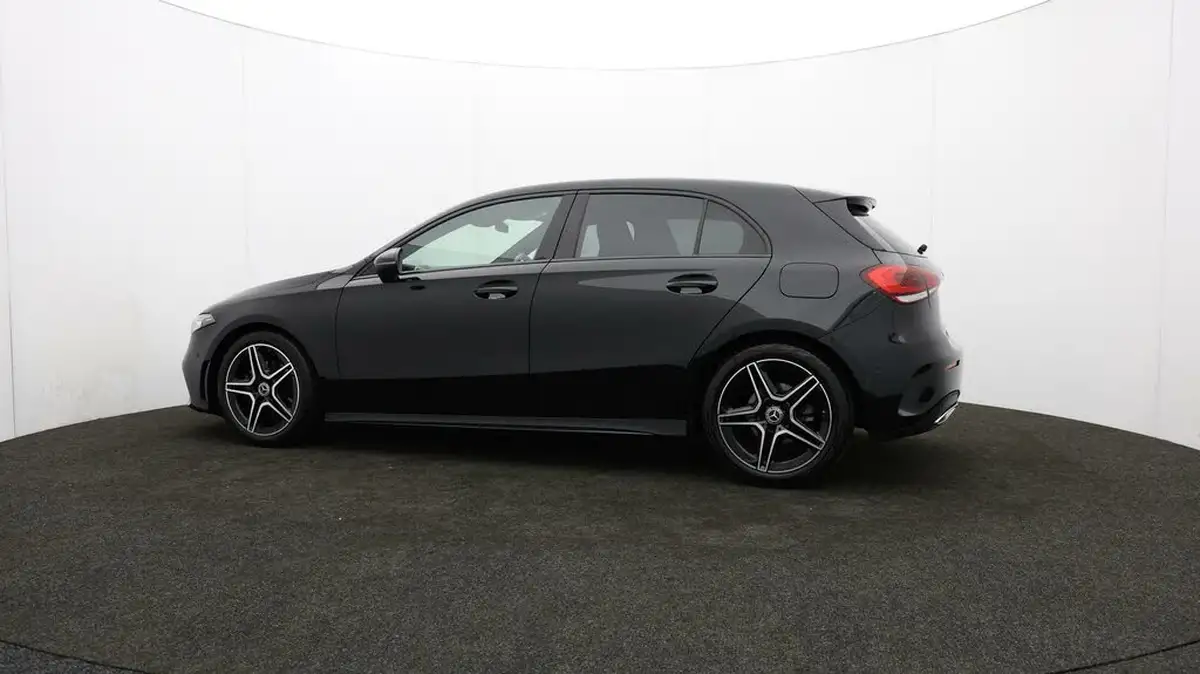 2022-mercedes-benz-a-class-13-a180-amg-line-executive-hatchback-5d-7g-dct-big-75