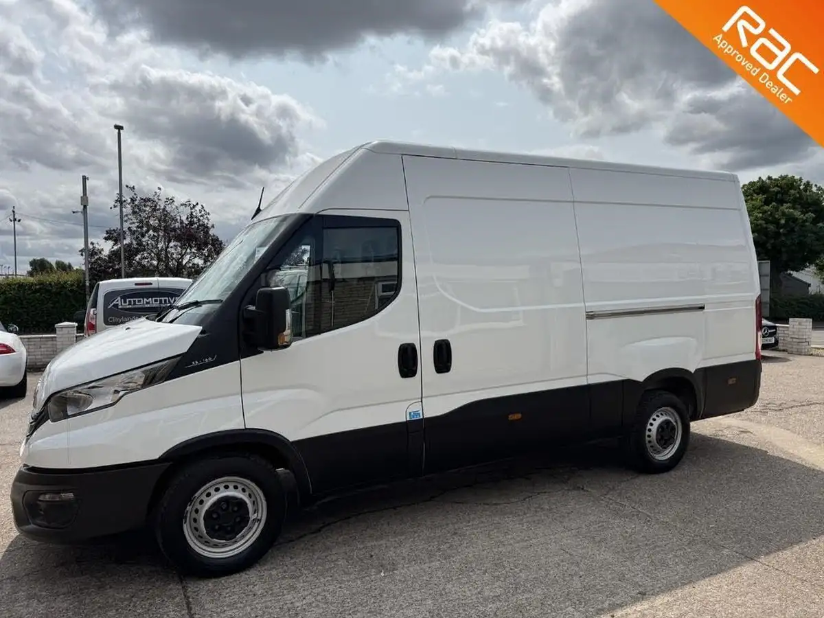 2023-iveco-daily-s-class-23td-35s14v-business-3520mm-h2-136pseu6dt-big-3