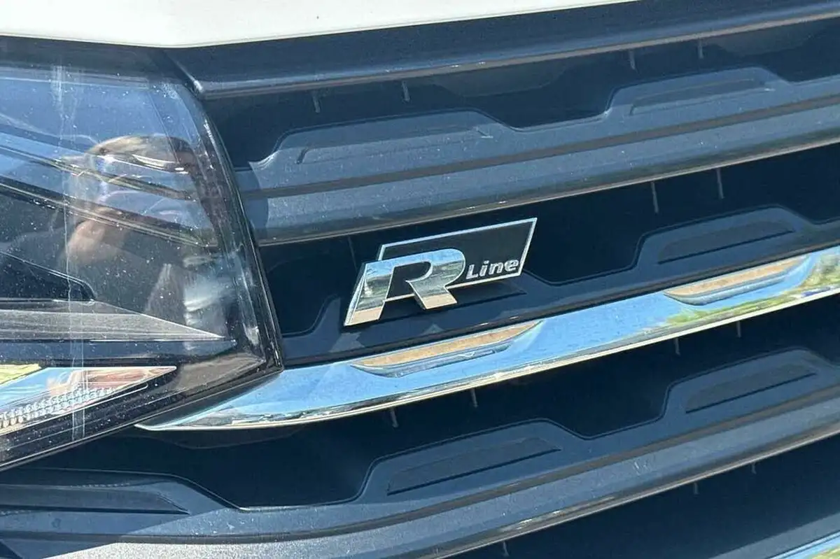 2022-volkswagen-t-cross-15-tsi-r-line-big-31
