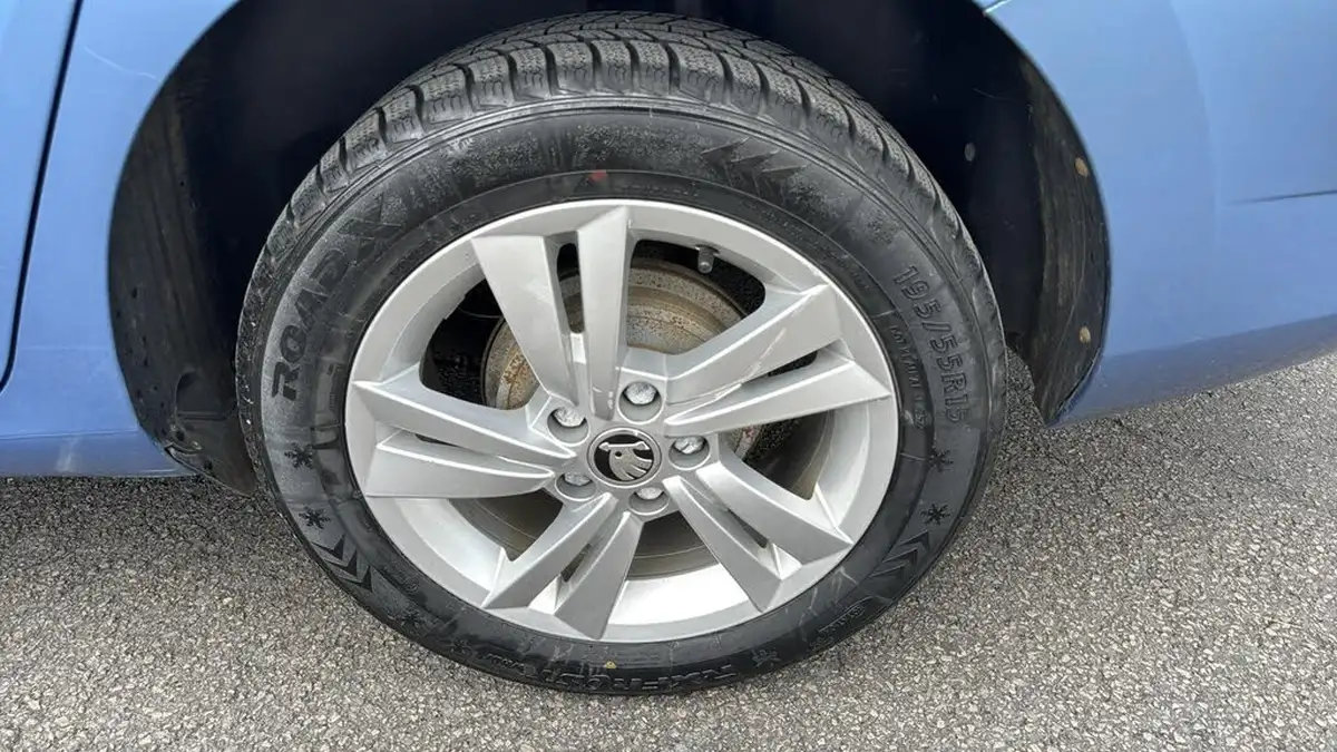 2019-skoda-fabia-10-mpi-se-75ps-estate-big-21
