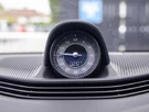2022-porsche-taycan-e-4s-571ps-performance-battery-plus-small-14