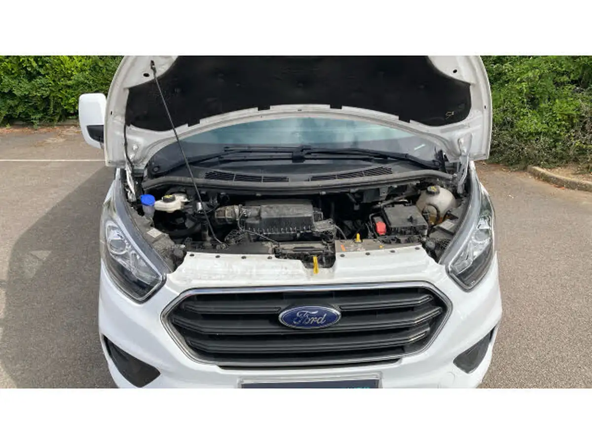 2023-ford-transit-custom-big-7