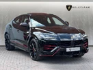 2022-lamborghini-urus-40-no-trim-small-0