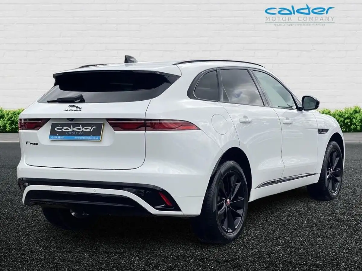 2022-jaguar-f-pace-20-d200-r-dynamic-black-big-9