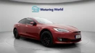 2018-tesla-model-s-e-100d-small-1