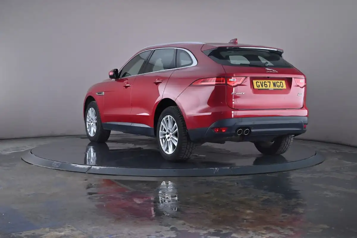 2018-jaguar-f-pace-20-i4d-portfolio-180ps-awd-auto-big-20