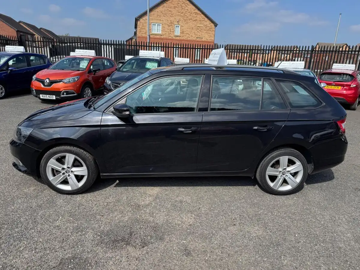 2015-skoda-fabia-12-tsi-se-l-109ps-estate-dsg-big-1