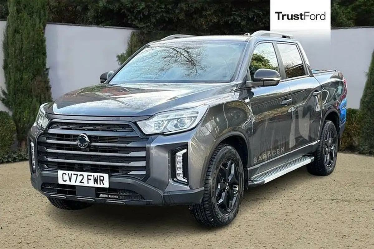 2022-kgm-ssangyong-musso-22td-saracen-202pseu6d-big-4
