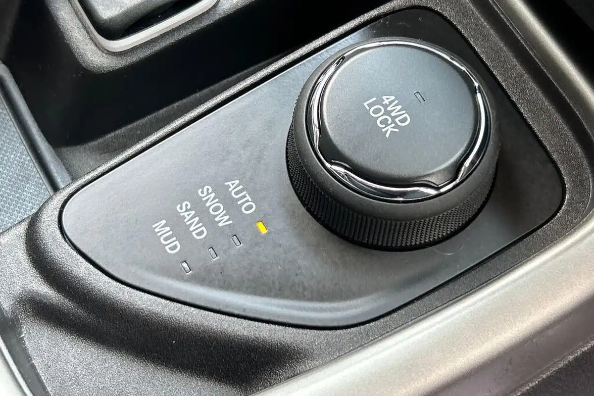 2021-jeep-compass-14-multiair-ii-longitude-168bhp-4x4-auto-big-21
