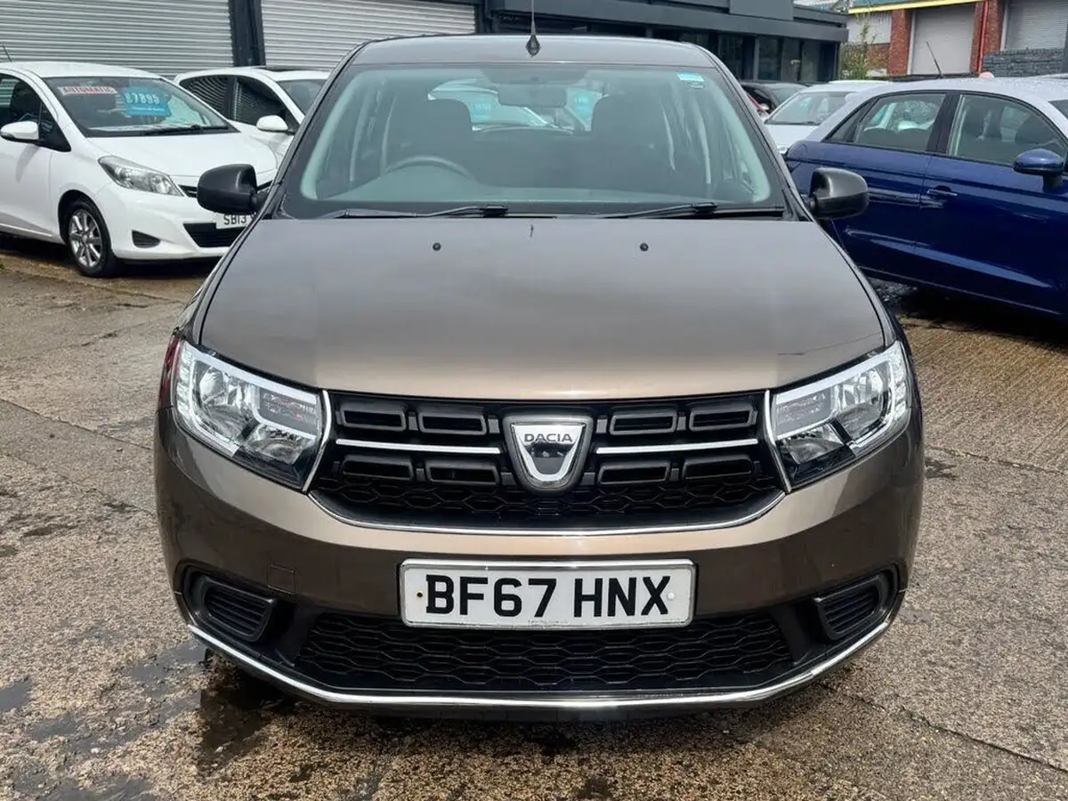 2017-dacia-sandero-10-sce-ambiance-big-12