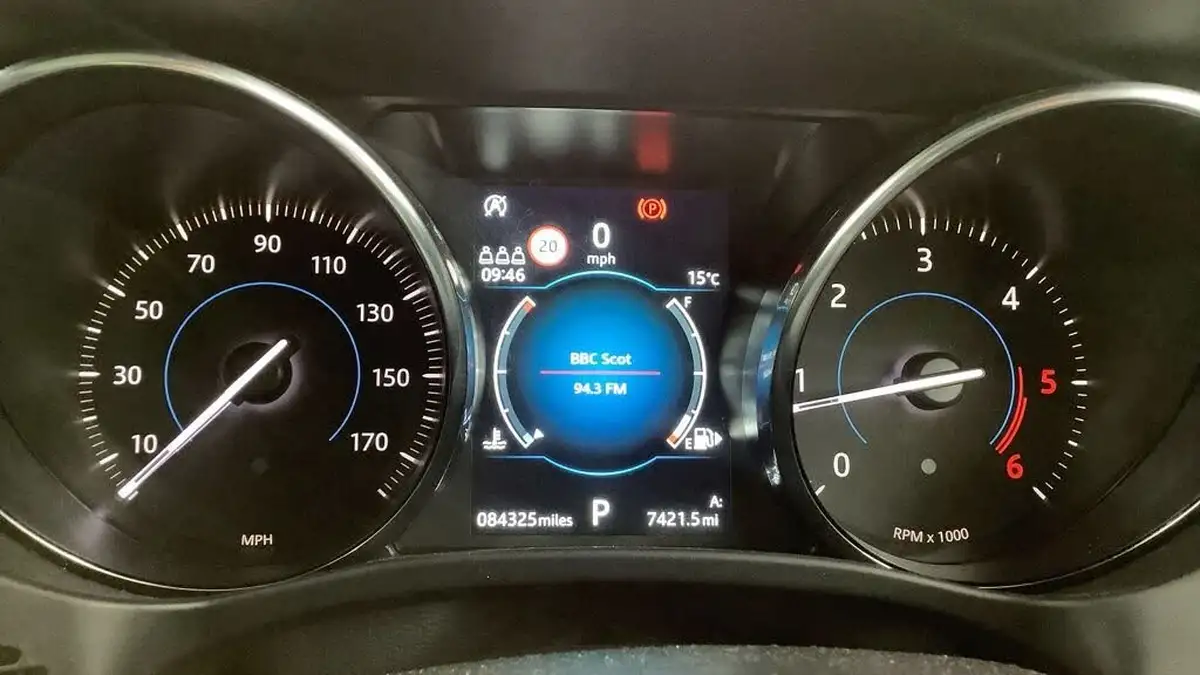 2019-jaguar-f-pace-20-i4d-r-sport-180ps-ss-auto-big-14