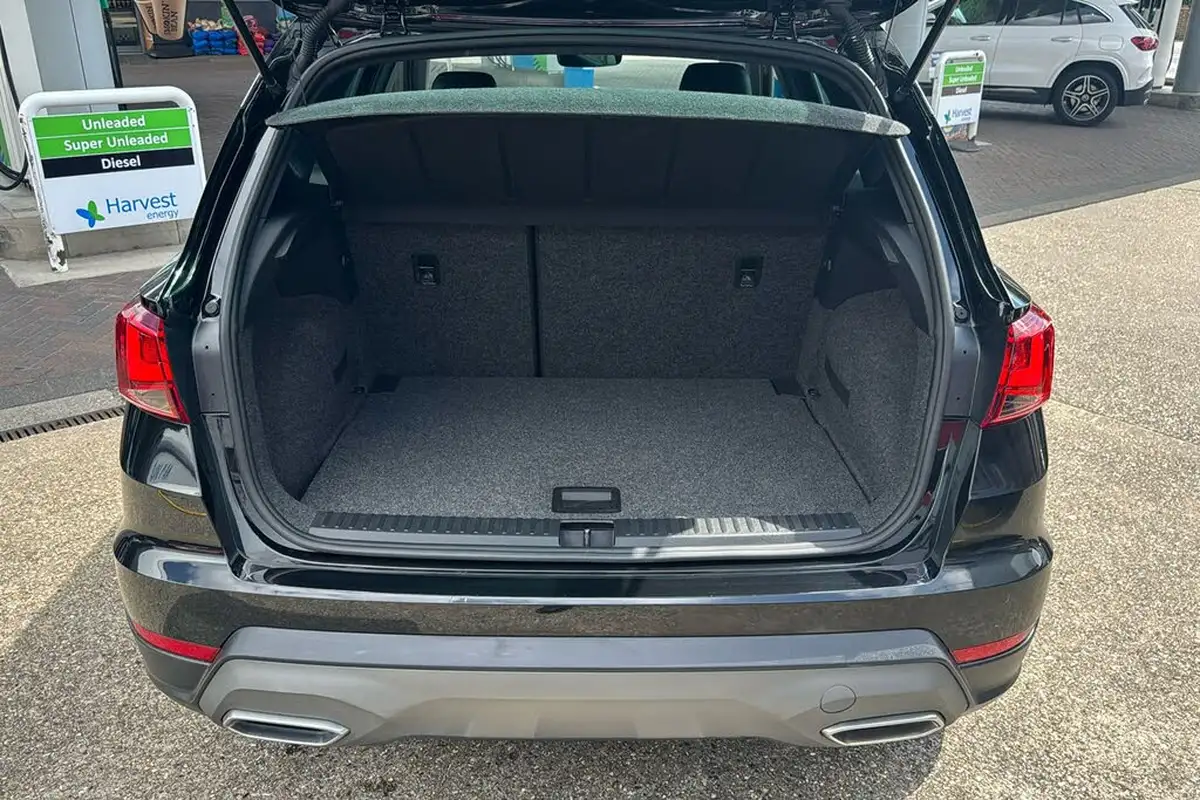 2022-seat-arona-10-tsi-fr-sport-big-28