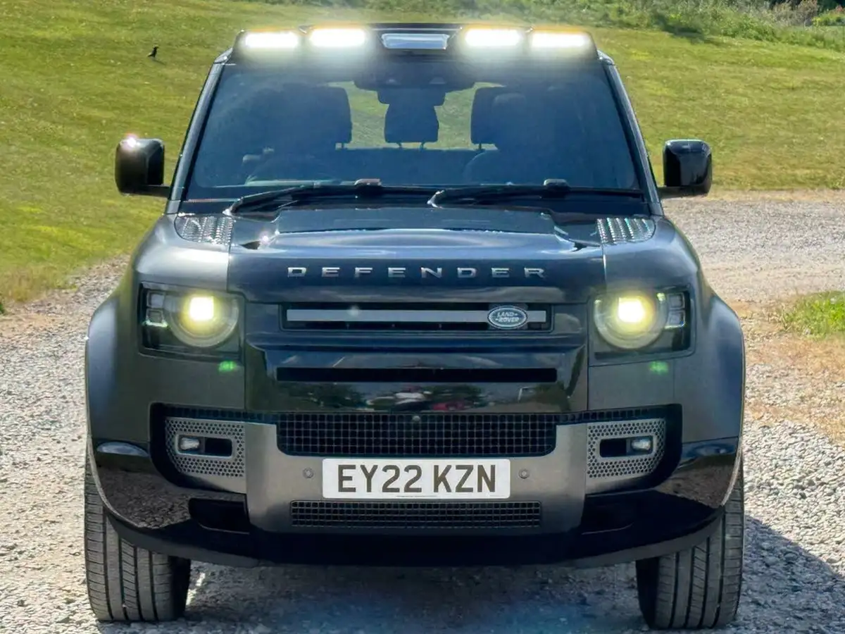 2022-land-rover-90-defender-50-p525-v8-carpathian-edition-big-7