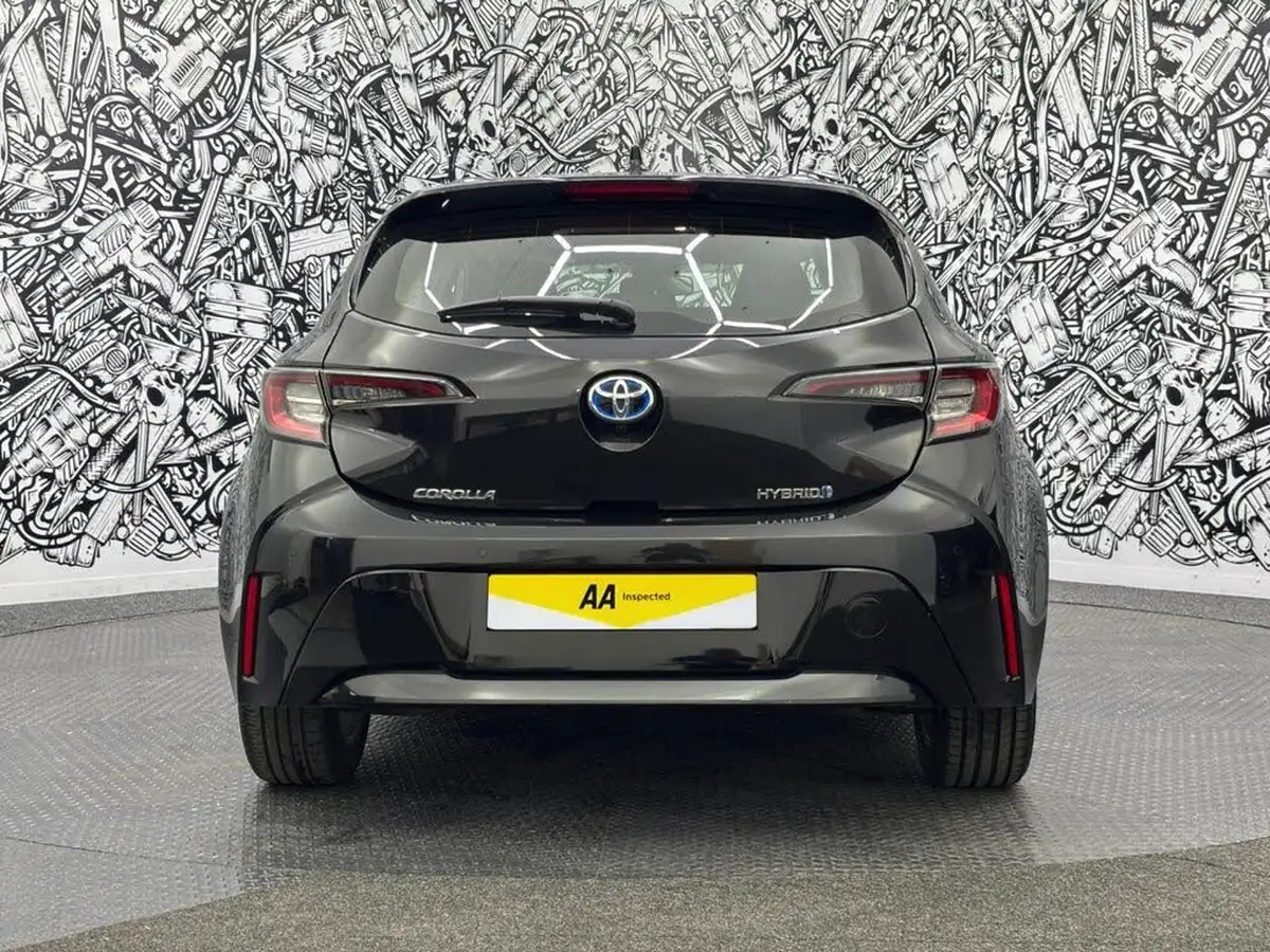 2020-toyota-corolla-18-vvt-i-icon-tech-spare-wheel-hatchback-5d-big-9