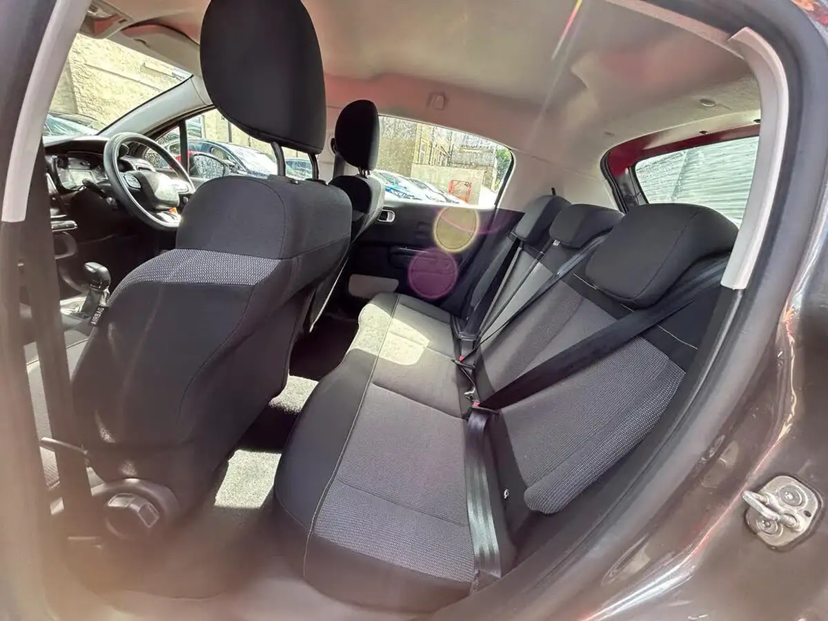 2018-citroen-c3-12-puretech-feel-82ps-big-9