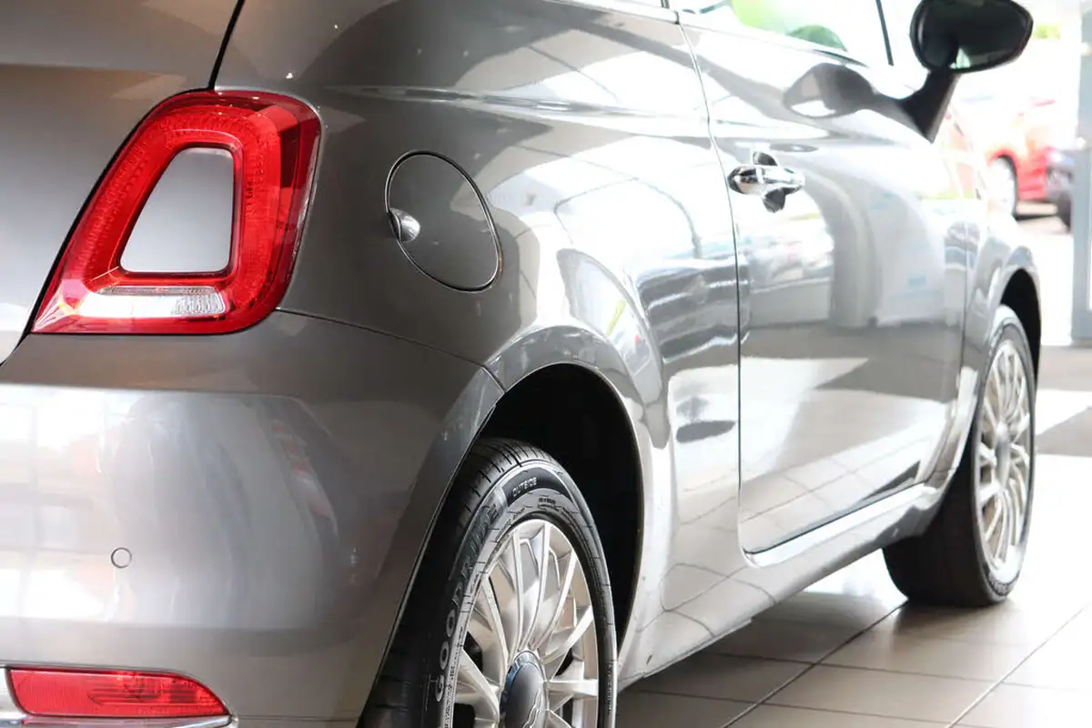 2019-fiat-500-12-lounge-ss-big-72
