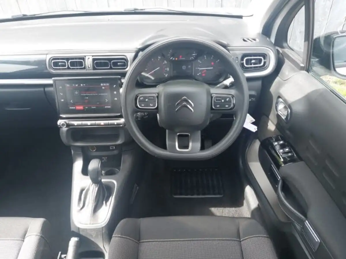 2024-citroen-c3-12-puretech-plus-110ps-eat6-big-6