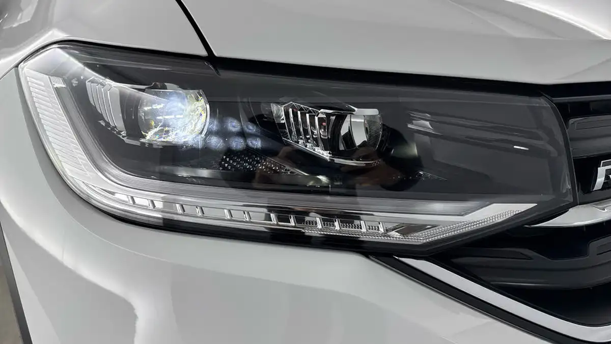 2023-volkswagen-t-cross-10-tsi-r-line-dsg-big-30